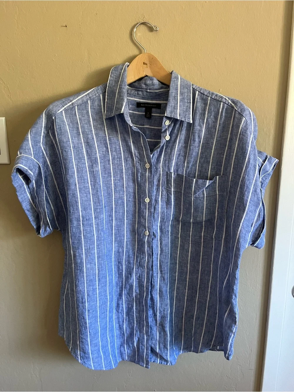Banana Republic Linen Resort Shirt Size M - Picture 4 of 7
